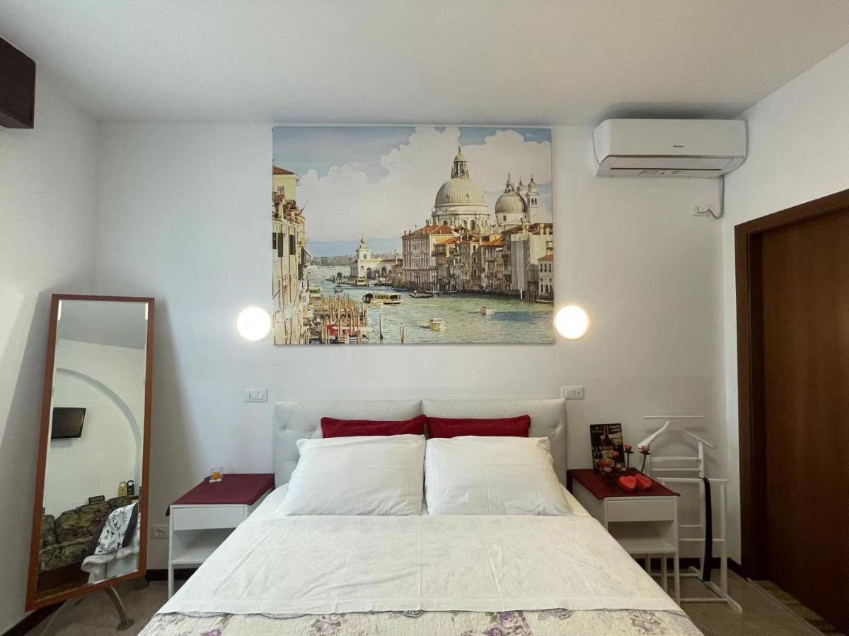 Sogna Venezia 15 Apartment เมสเตร ภายนอก รูปภาพ