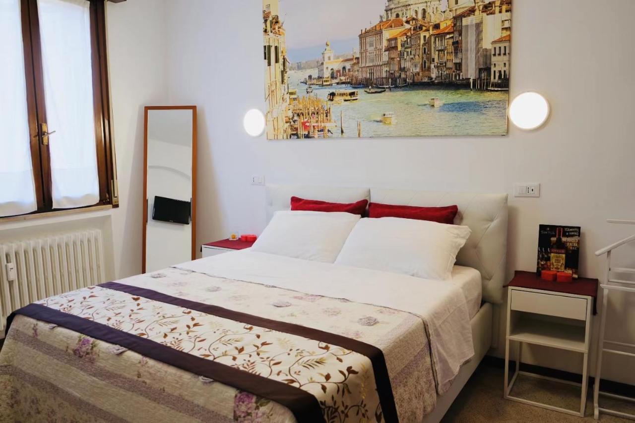 Sogna Venezia 15 Apartment เมสเตร ภายนอก รูปภาพ